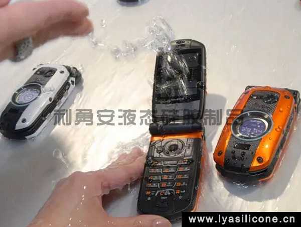 日本防水手機(jī)